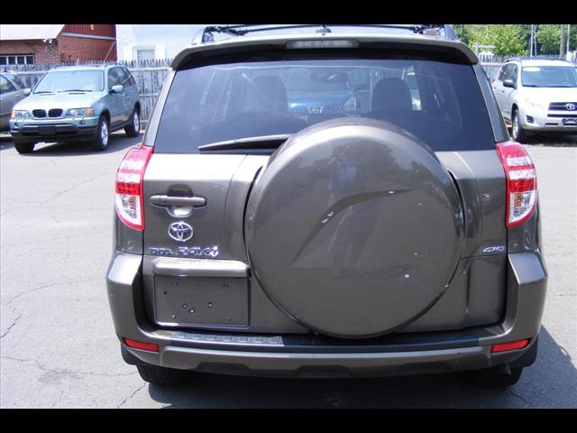 2010 Toyota RAV4 SLT 25