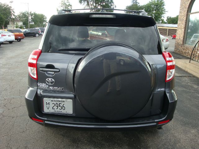 2010 Toyota RAV4 SE V-6