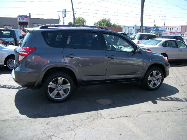 2010 Toyota RAV4 3.2 Cpe