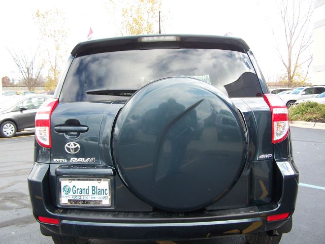 2010 Toyota RAV4 ES LX