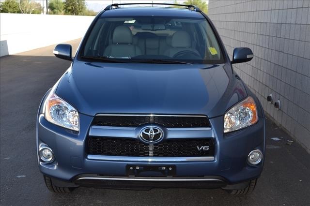2010 Toyota RAV4 SLT 25