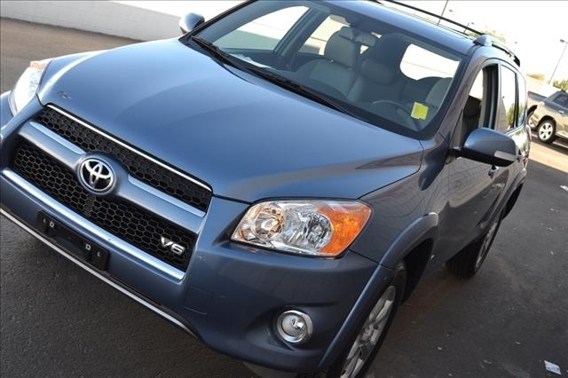 2010 Toyota RAV4 SLT 25