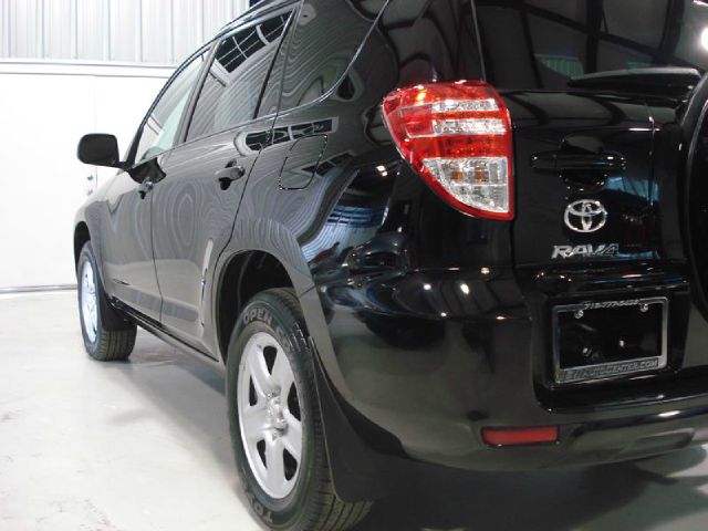 2011 Toyota RAV4 ES LX