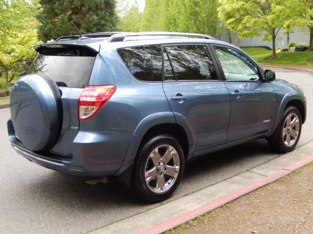 2011 Toyota RAV4 GSX