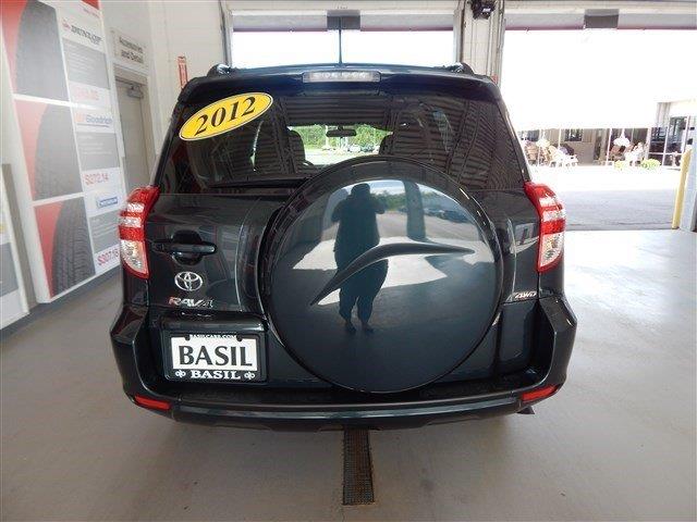 2012 Toyota RAV4 Crew Cab Amarillo 4X4