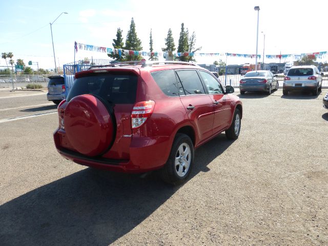 2012 Toyota RAV4 Crew Cab 126.0 WB 2WD SLE2