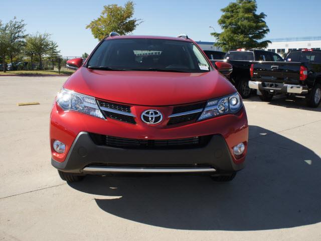 2013 Toyota RAV4 SEL Sport Utility 4D