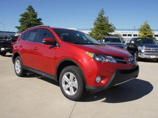 2013 Toyota RAV4 SEL Sport Utility 4D