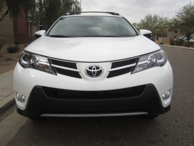 2013 Toyota RAV4 SEL Sport Utility 4D