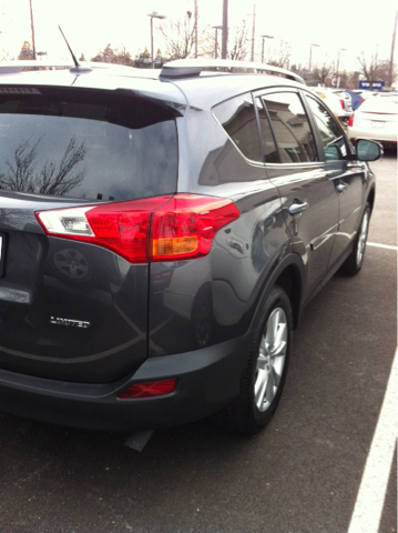 2013 Toyota RAV4 3.0 Avant Quattro