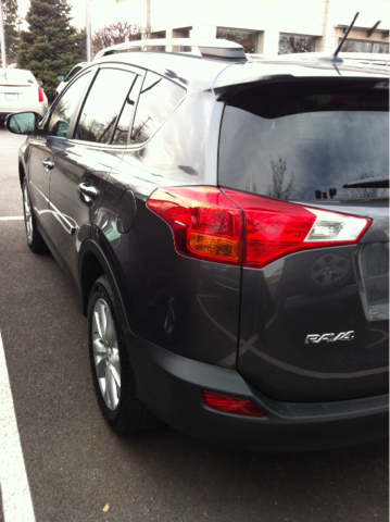 2013 Toyota RAV4 3.0 Avant Quattro