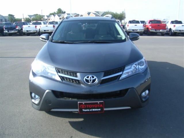 2013 Toyota RAV4 SEL Sport Utility 4D
