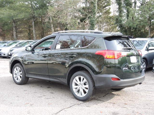 2013 Toyota RAV4 SLT 25