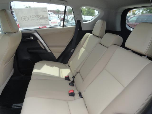 2013 Toyota RAV4 SLT 25