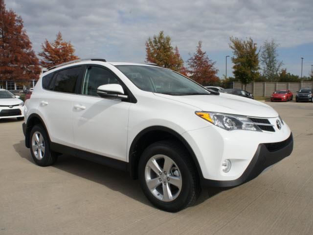 2013 Toyota RAV4 SEL Sport Utility 4D