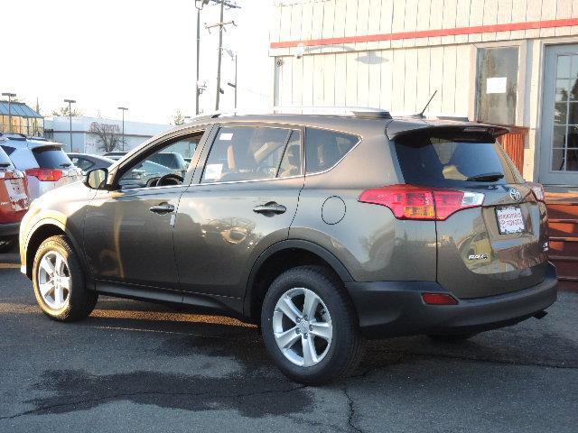 2014 Toyota RAV4 Lariat PKG 4X4