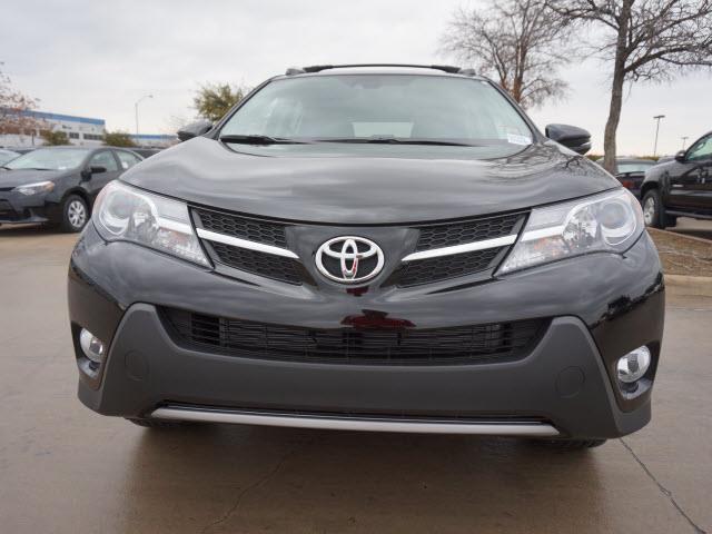 2014 Toyota RAV4 SLT 25