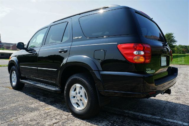 2001 Toyota Sequoia SLT 25