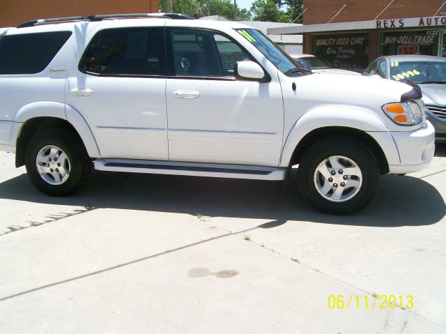 2001 Toyota Sequoia Super