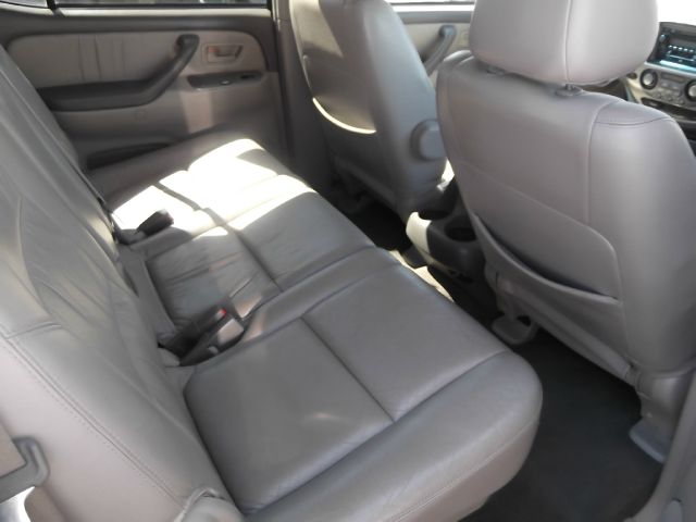 2001 Toyota Sequoia I Limited