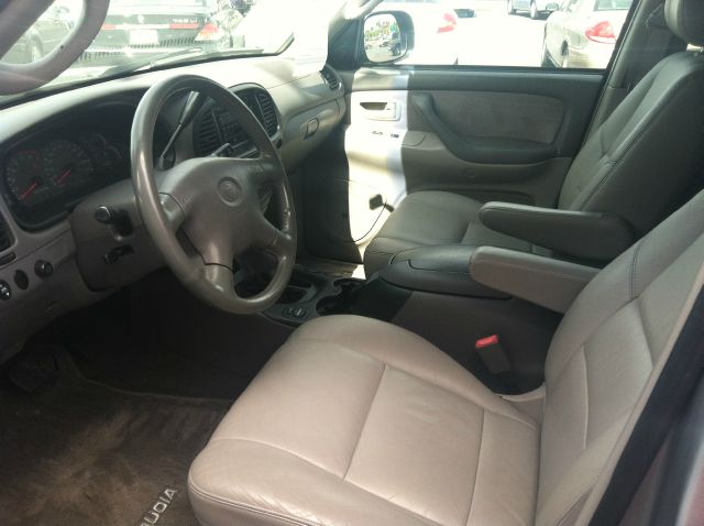 2001 Toyota Sequoia I Limited