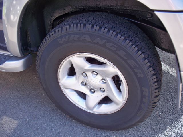 2001 Toyota Sequoia I Limited