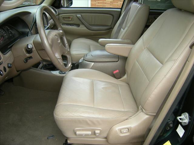 2002 Toyota Sequoia Unknown