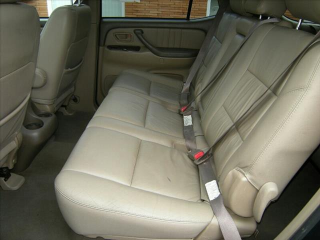 2002 Toyota Sequoia Unknown