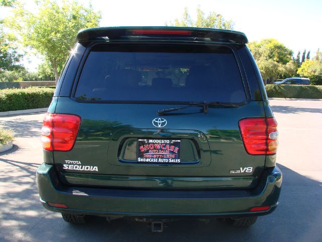 2002 Toyota Sequoia I Limited
