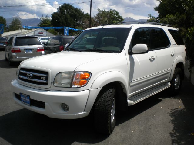 2002 Toyota Sequoia Super