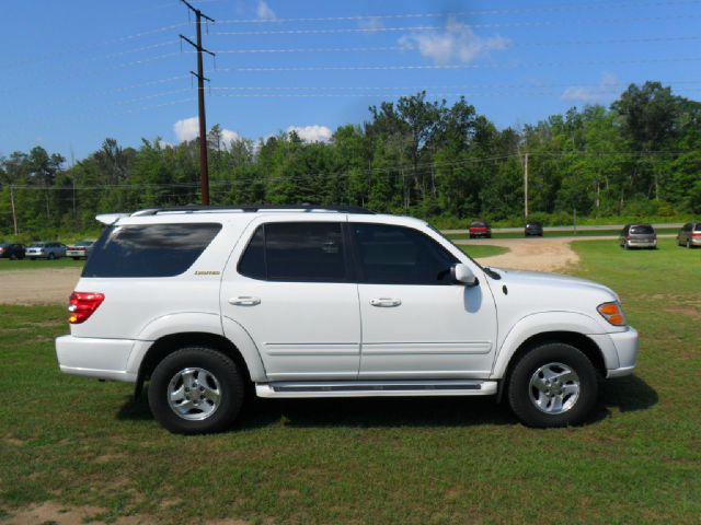 2002 Toyota Sequoia Super