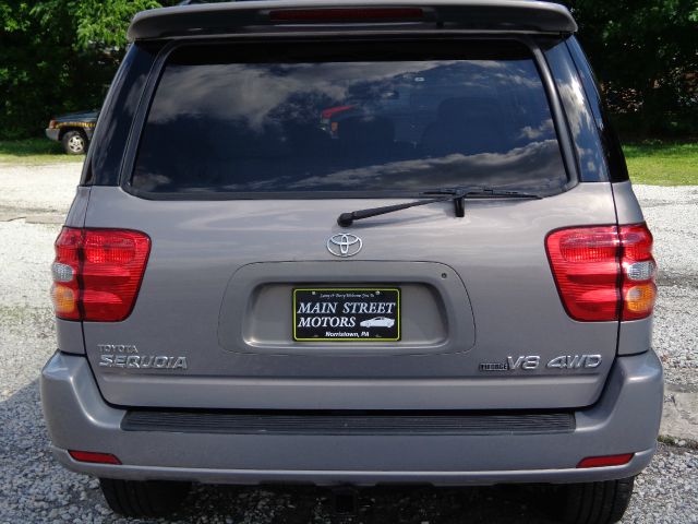 2002 Toyota Sequoia Super
