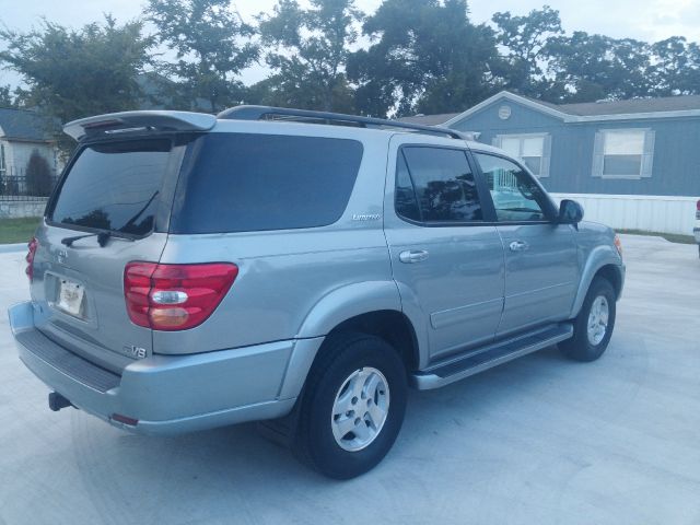 2002 Toyota Sequoia Supercrew FX4 Offrd 4X4