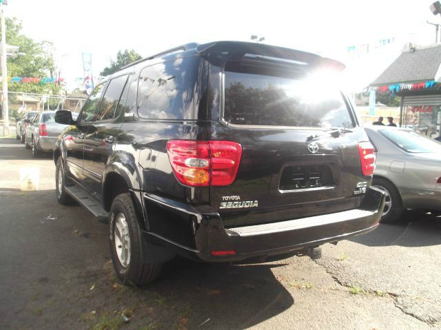 2002 Toyota Sequoia Super