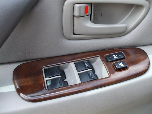 2002 Toyota Sequoia GT Limited