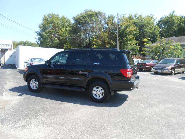 2002 Toyota Sequoia Super