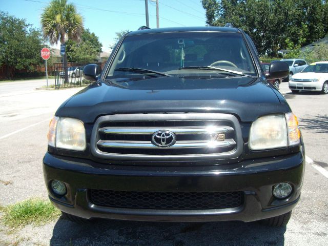 2002 Toyota Sequoia SLT 25