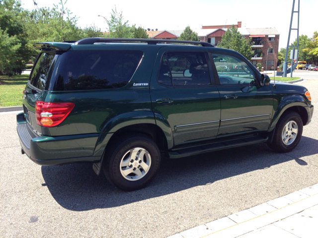 2002 Toyota Sequoia Super
