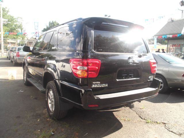 2002 Toyota Sequoia Super