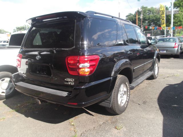 2002 Toyota Sequoia Super