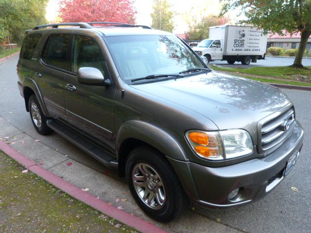 2003 Toyota Sequoia Super