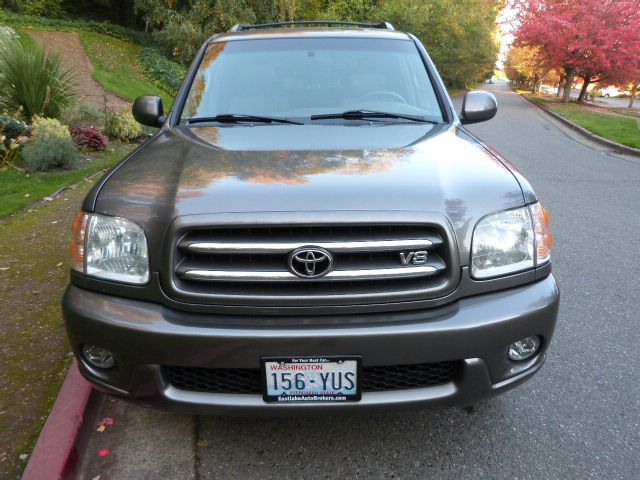2003 Toyota Sequoia Super