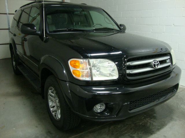 2003 Toyota Sequoia Super