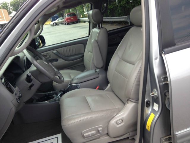 2003 Toyota Sequoia Super