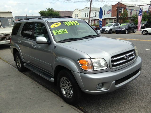 2003 Toyota Sequoia Super