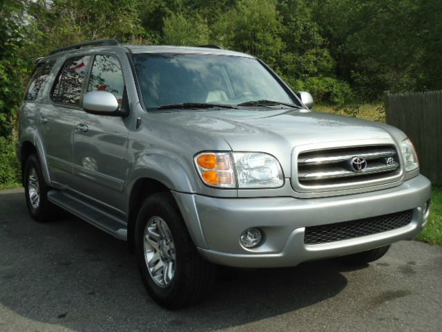 2003 Toyota Sequoia Super