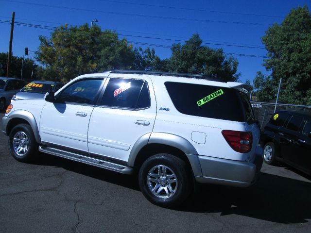 2004 Toyota Sequoia GT Limited