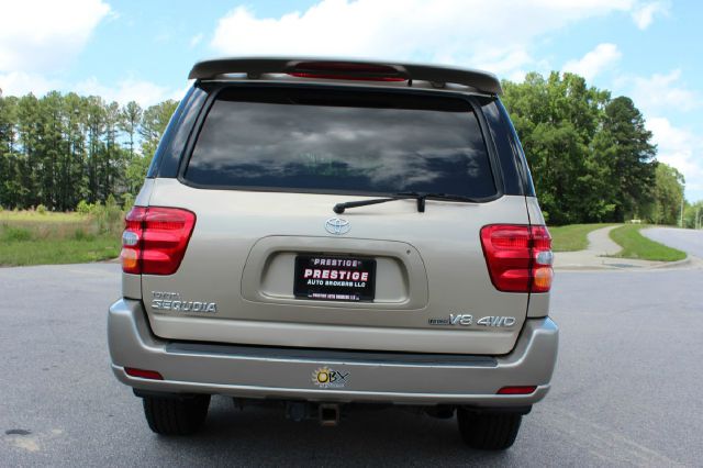 2004 Toyota Sequoia I Limited
