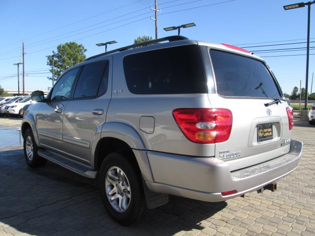 2004 Toyota Sequoia I Limited