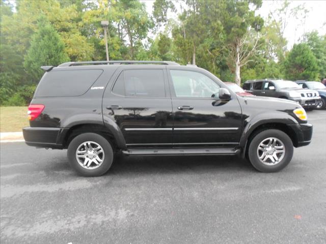 2004 Toyota Sequoia SE Manual (natl)